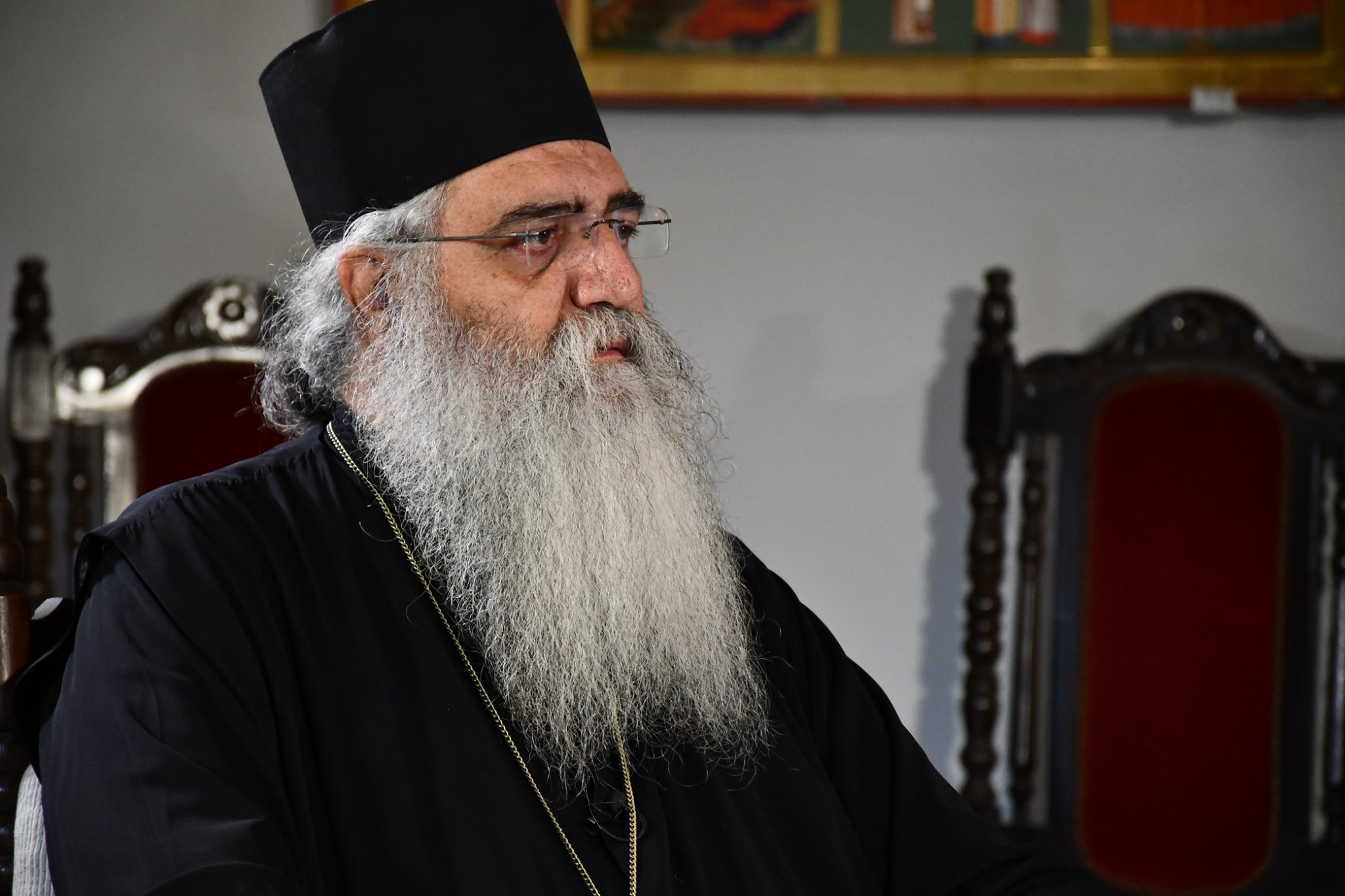 "Δεν αισθανόταν καλά ο Μητροπολίτης. Ζήτησε τσάι και έμεινε έξω από τον ναό"