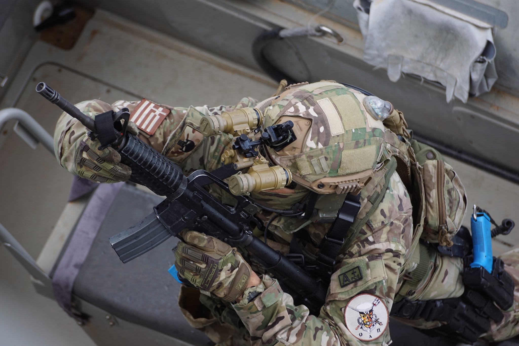 Τέσσερις ύποπτοι για την κλοπή στρατιωτικού G3 από οικία στη Λεμεσό