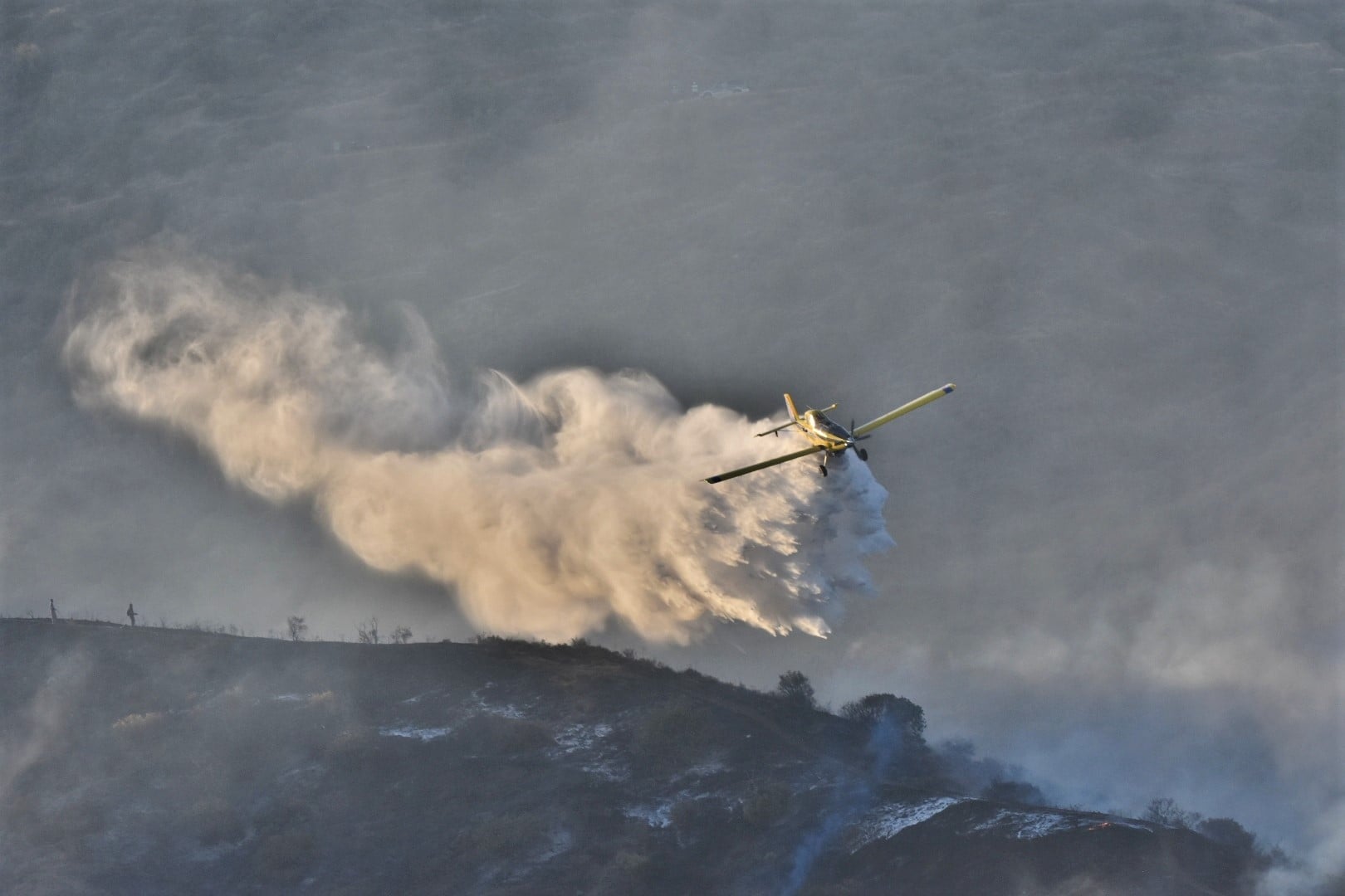 Εναέρια μέσα στη μάχη για περιορισμό των πύρινων μετώπων στην Ελλάδα