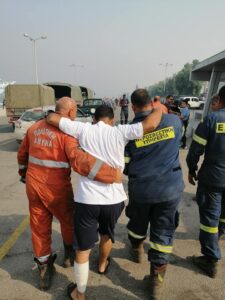 Η στιγμή που συγκλόνισε πυροσβέστη: "Είναι έτοιμος να καταρρεύσει"