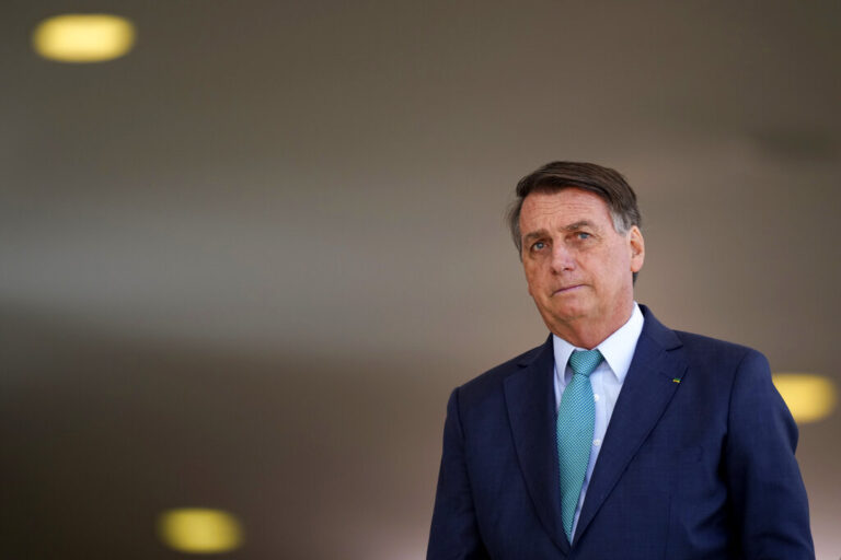 "Φυλακή, θάνατος ή νίκη" οι εναλλακτικές που βλέπει ο Μπολσονάρου για Προεδρικές