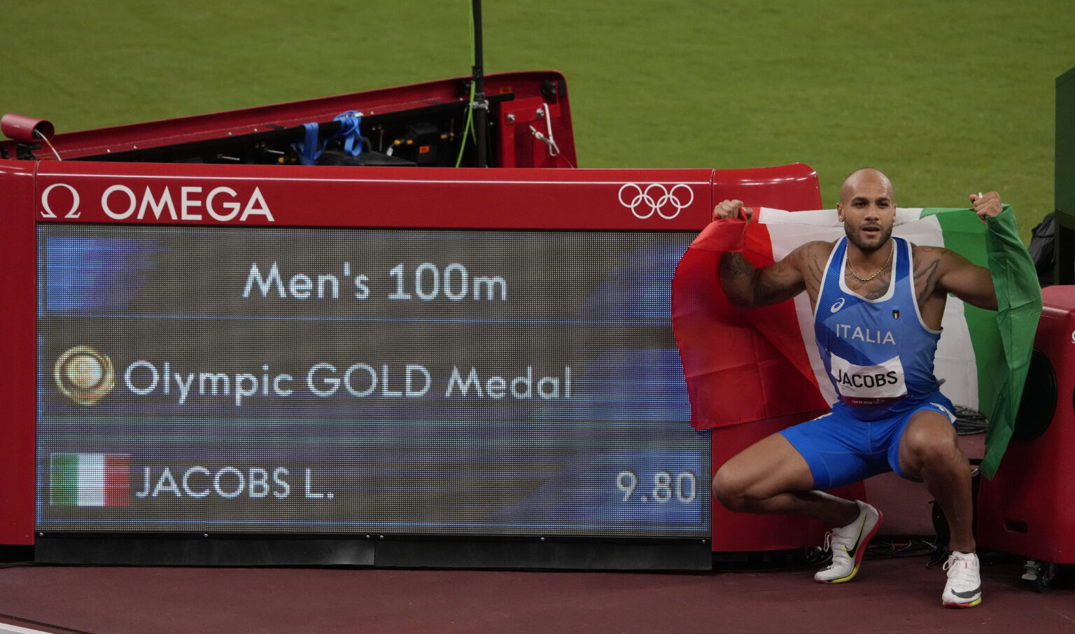 Χρυσός στα 100μ. ο Τζέικομπς με ευρωπαϊκό ρεκόρ