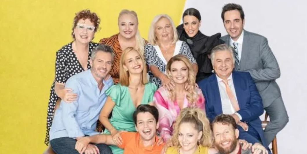 “Άσε μας ρε μαμά”: Η νέα οικογενειακή κωμική σειρά που έρχεται στον Alpha