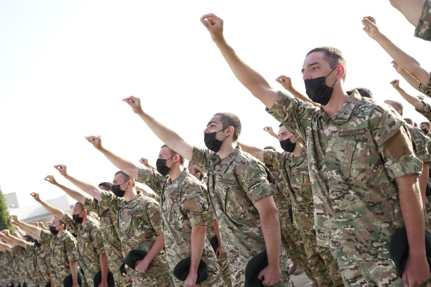 Πίστη και αφοσίωση στην πατρίδα ορκίστηκαν οι στρατιώτες της 2021 ΕΣΣΟ