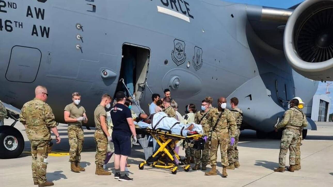 Reach, το κοριτσάκι που γεννήθηκε σε πτήση "ελευθερίας" από το Αφγανιστάν