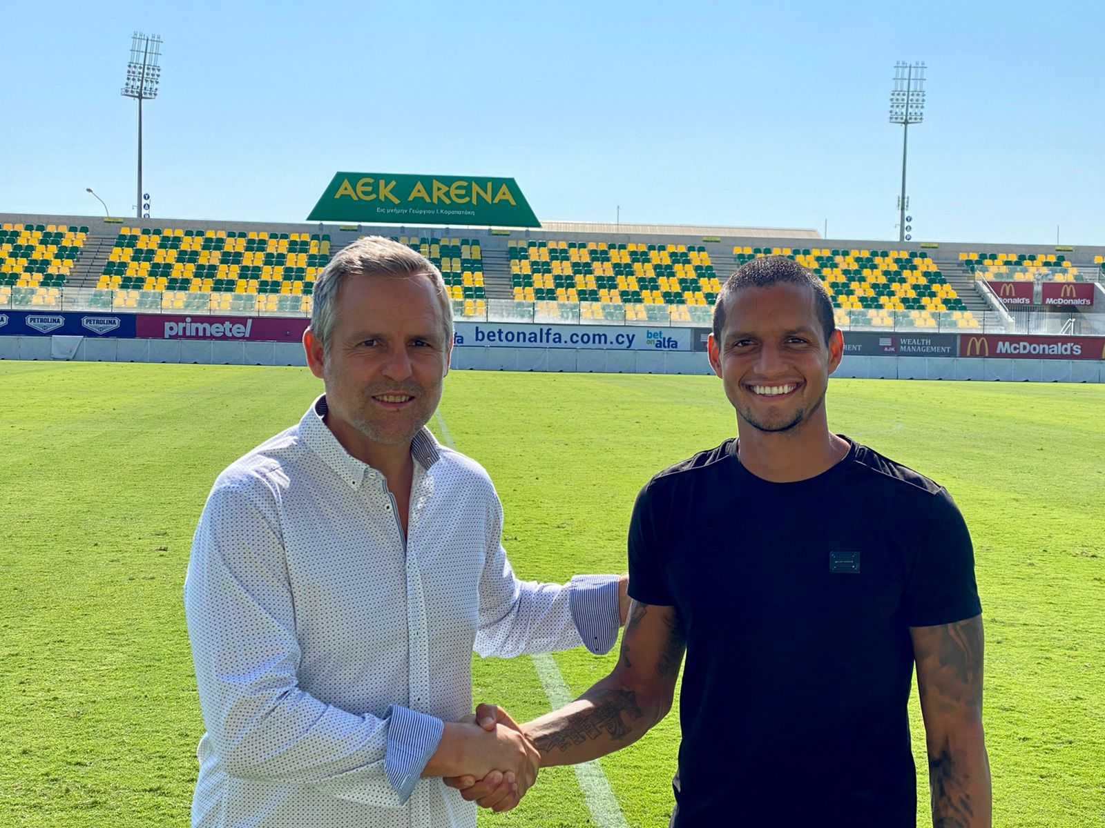 Ανακοίνωσε Ρομπέρτο Ροσάλες η ΑΕΚ