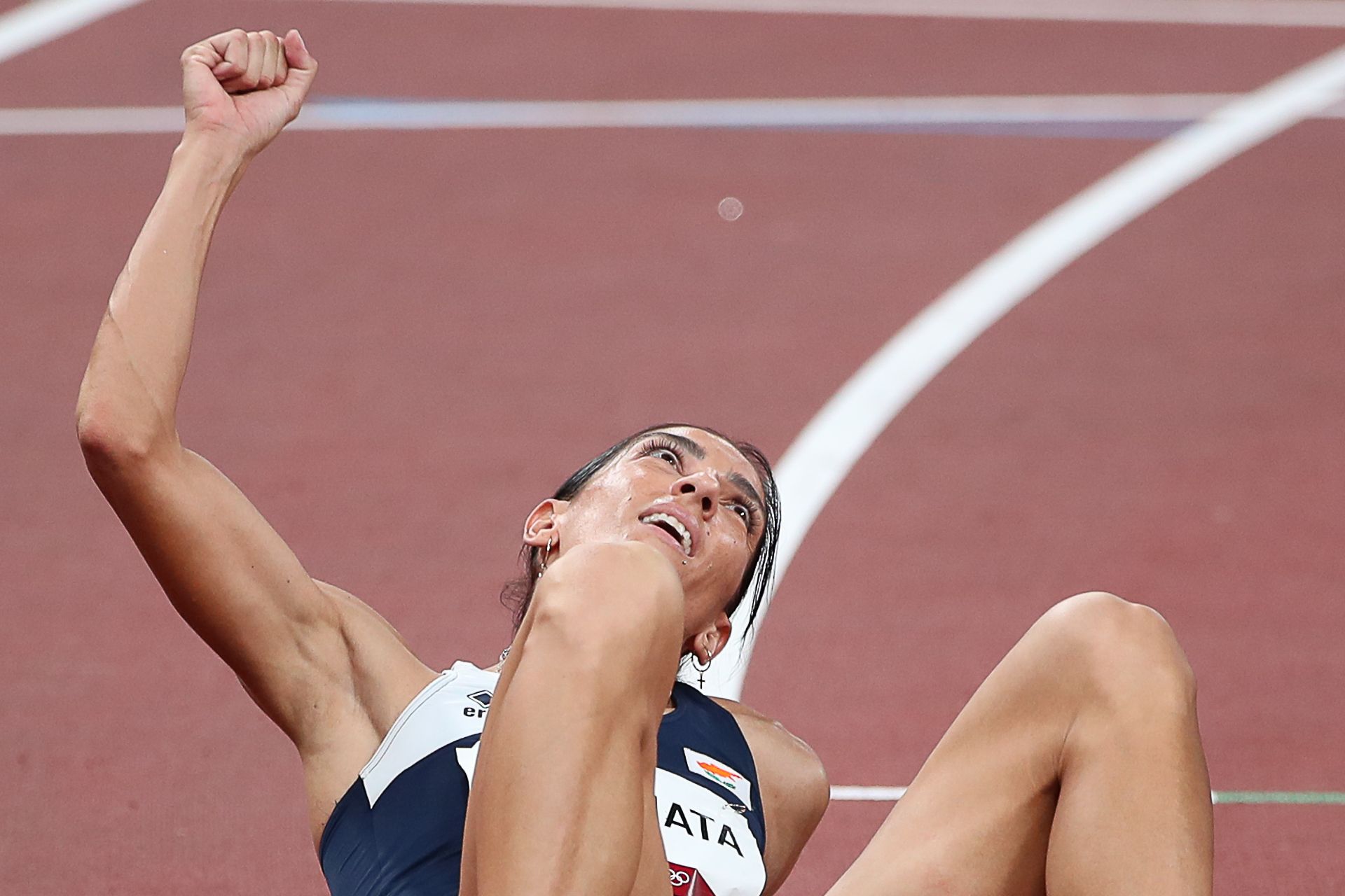 Παγκύπριο ρεκόρ στα 400μ. η Ελένη Αρτυματά