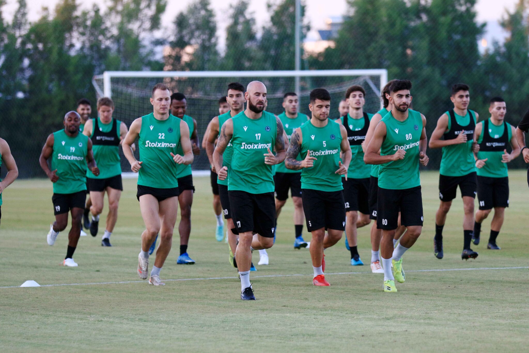 Με τα… μούτρα στη δουλειά ενόψει ρεβάνς στην Ομόνοια