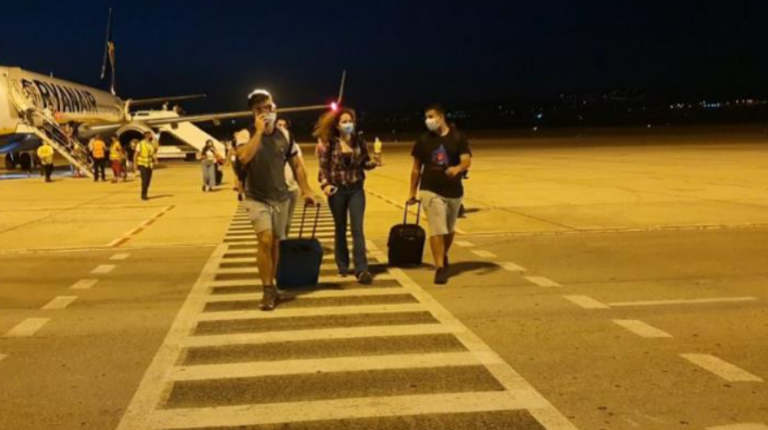 Ανήλικος πήγε να ξεγελάσει τις Αρχές παρουσιάζοντας πλαστή ταυτότητα