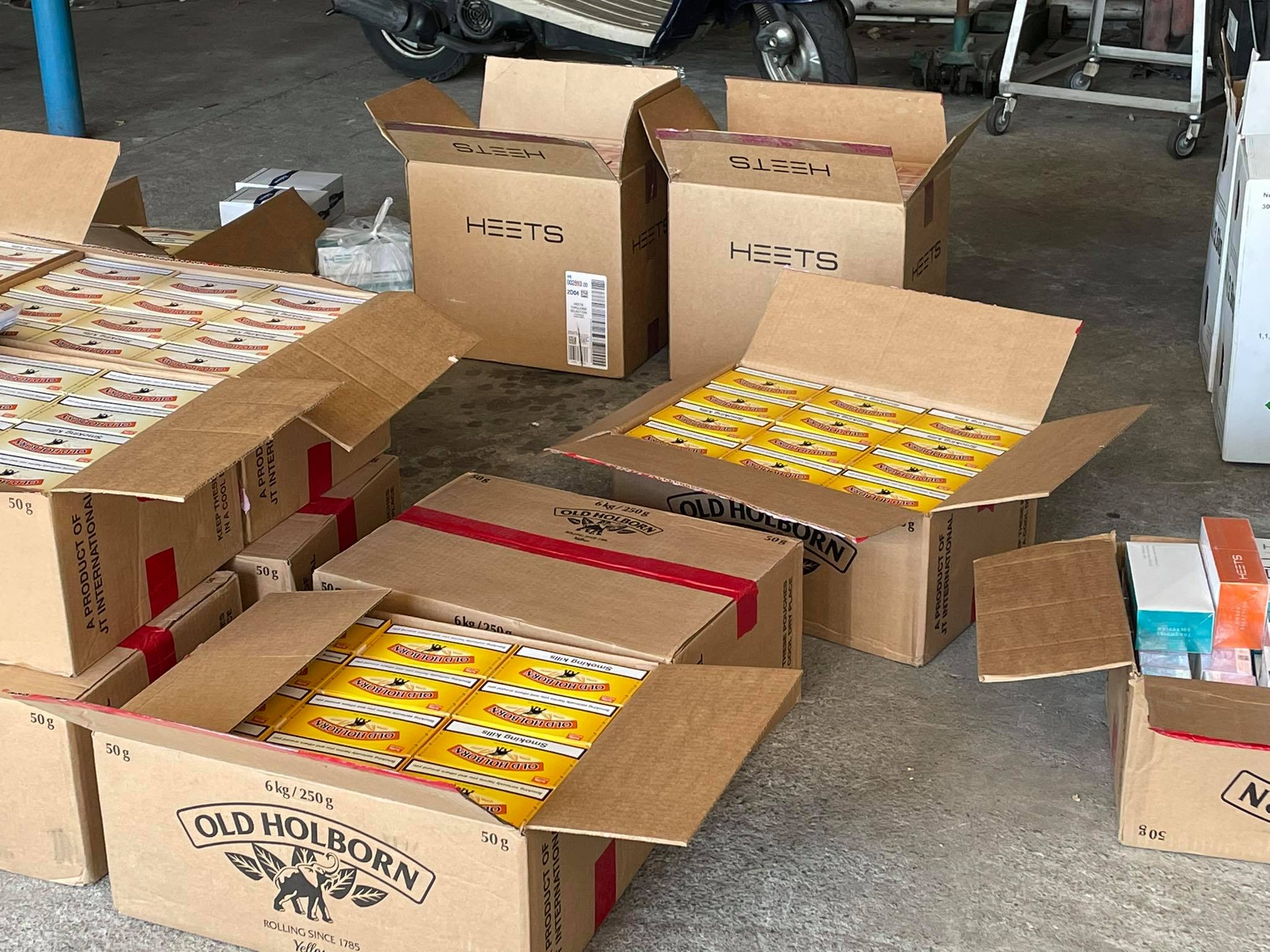 Γνωστός στις Αρχές ο 57χρονος που πιάστηκε "φορτωμένος" με καπνικά προϊόντα