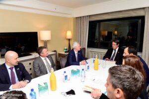 Σχεδιασμούς στο τεμάχιο 10 της ΑΟΖ συζήτησαν με ExxonMobil