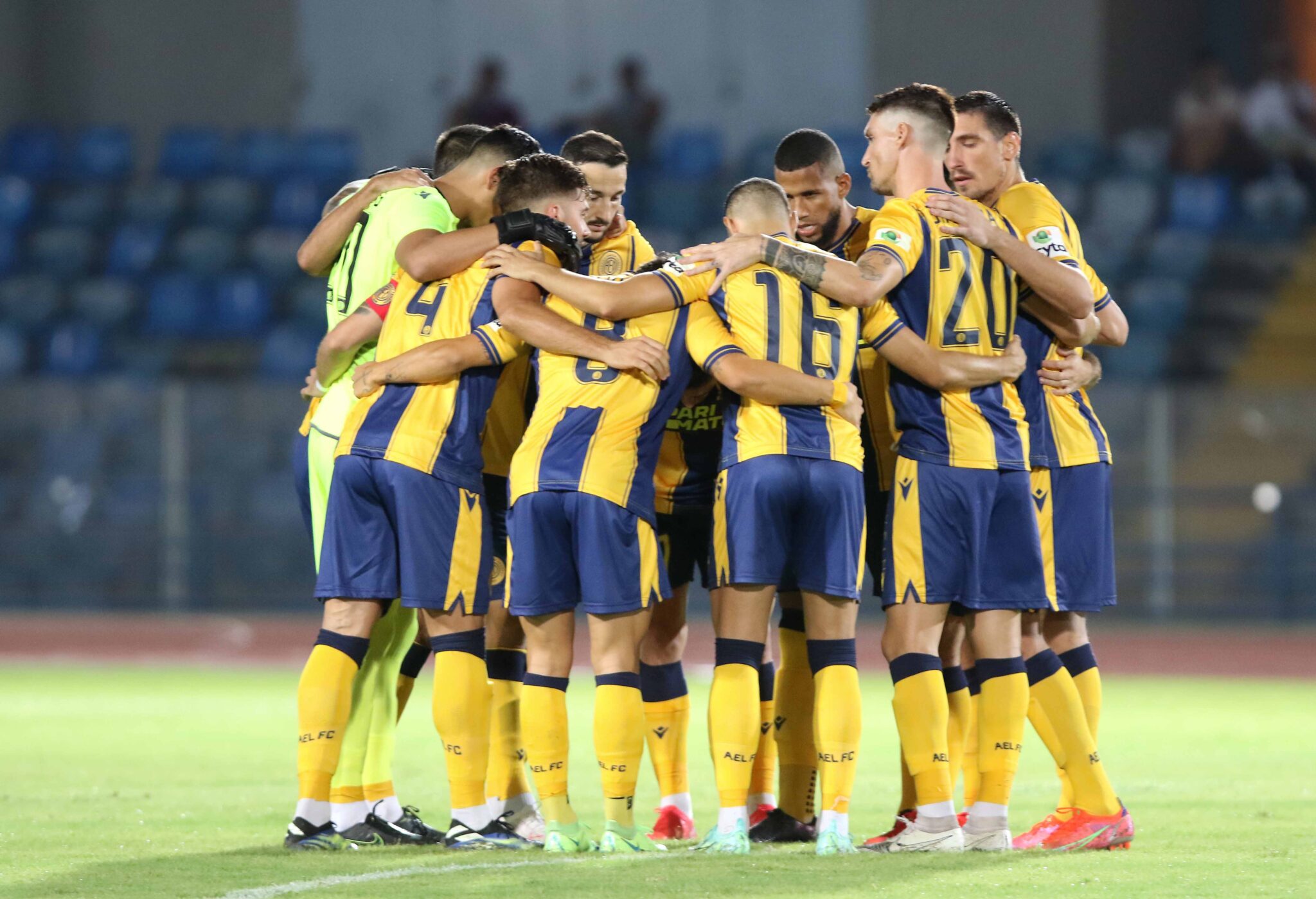 Αποστολή με Τόρες για την ΑΕΛ