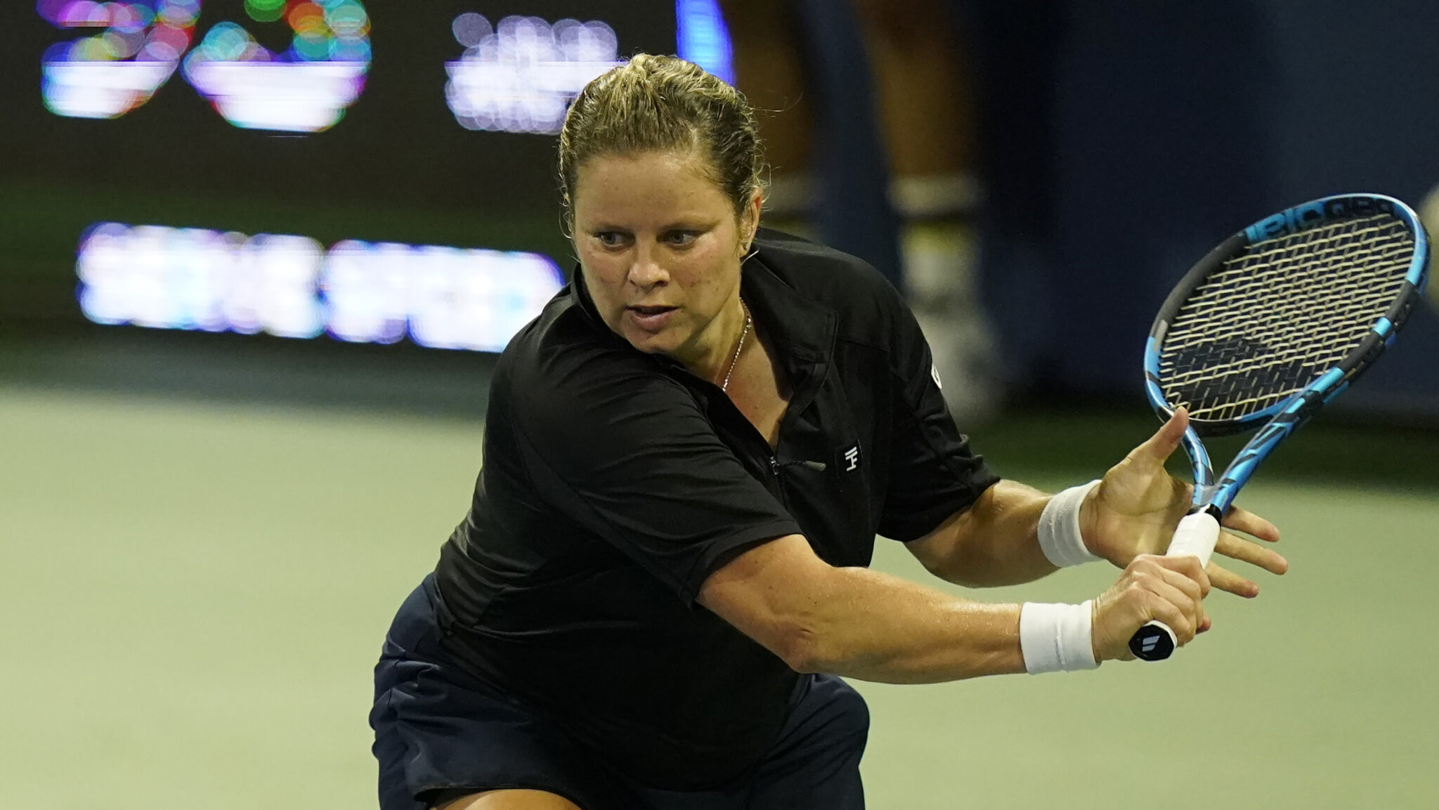 Επιστρέφει στα κορτ, μέσω Σικάγο, η Κλάιστερς