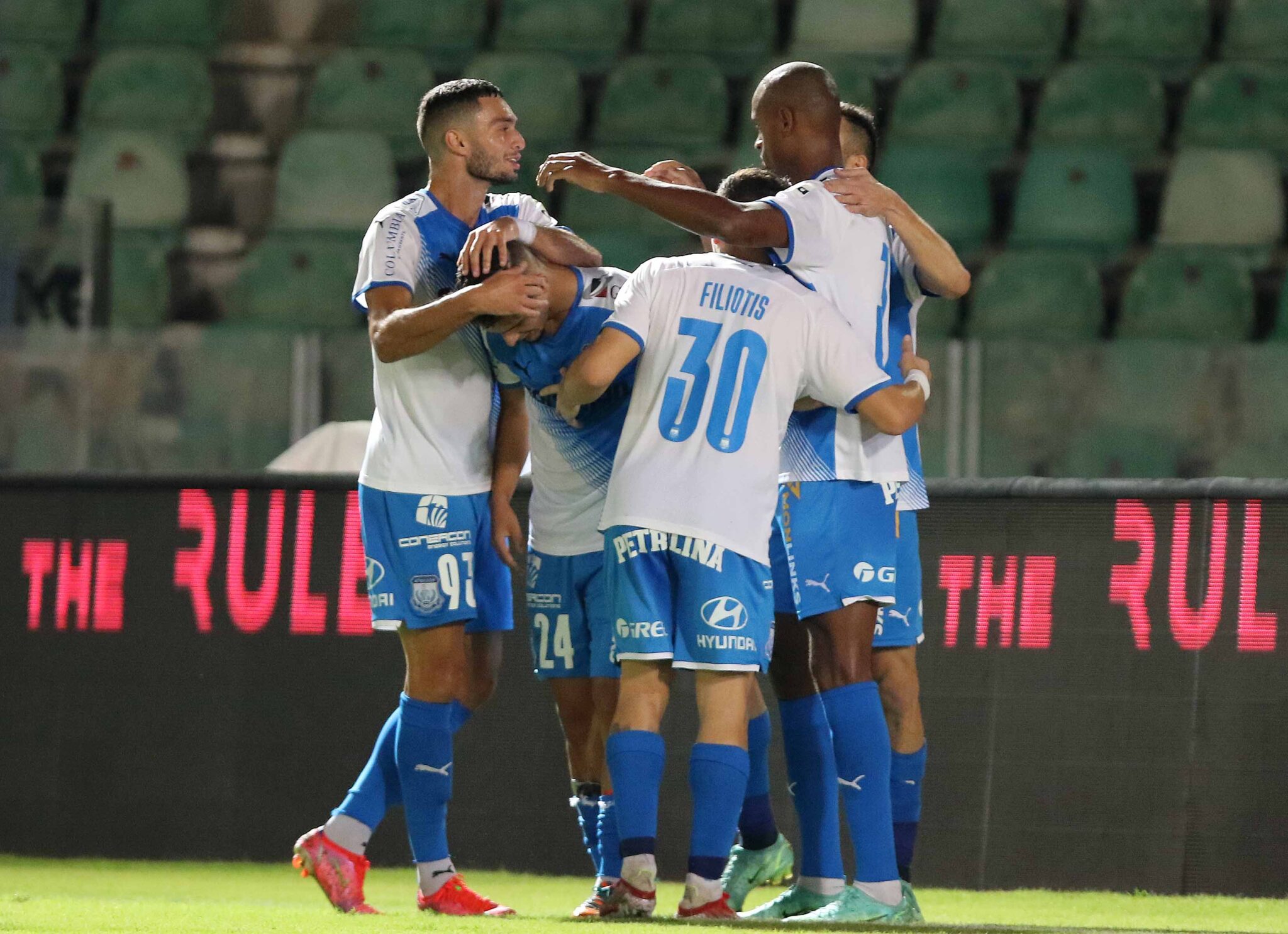 Για το απόλυτο και την κορυφή ο Απόλλωνας