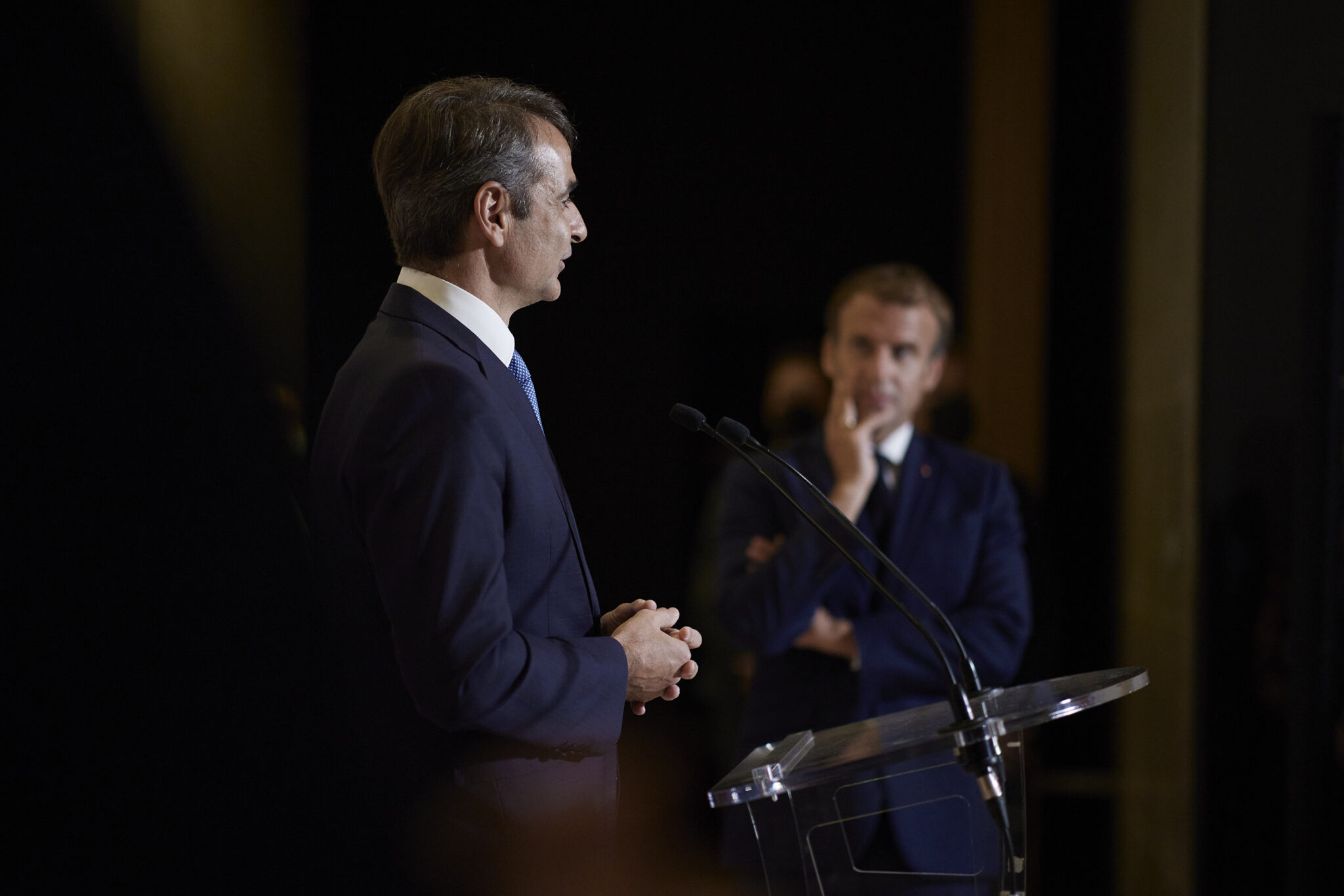 Ιστορική συμφωνία Ελλάδα-Γαλλίας: 3+1 φρεγάτες, συμφωνία αμυντικής συνδρομής