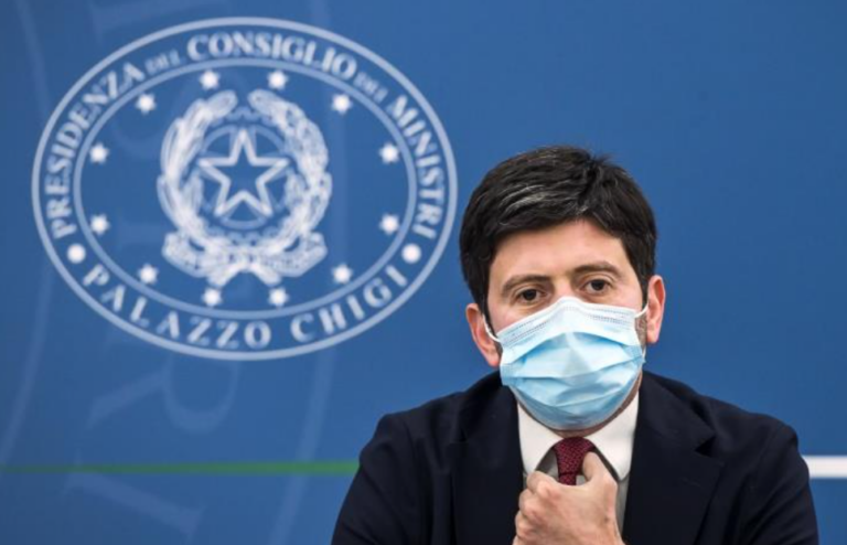 Εγκρίθηκε το "Σύμφωνο της Ρώμης" για παγκόσμια διάθεση εμβολίων