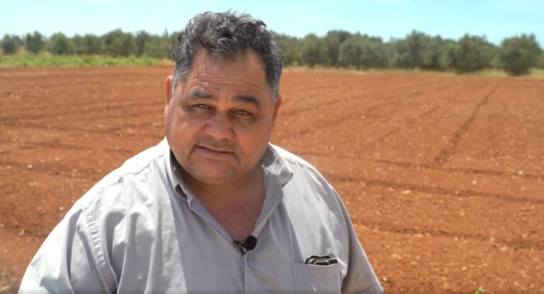 ΒΙΝΤΕΟ: "Τα πολλά λόγια εν φτώσια" για τους αγρότες και το SOS προς την κοινωνία