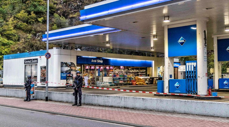 Σκότωσε υπάλληλο-φοιτητή που του ζήτησε να φορέσει…μάσκα