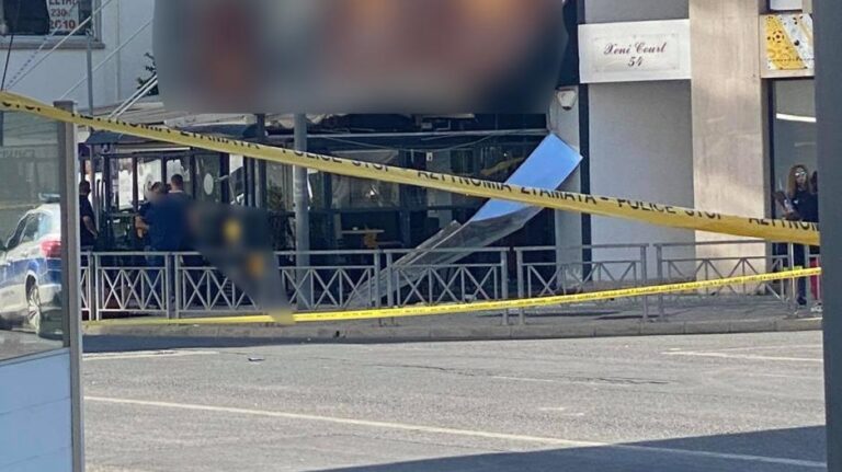 Τι κατέγραψαν τα κλειστά κυκλώματα για την έκρηξη σε καφετέρια (ΒΙΝΤΕΟ)