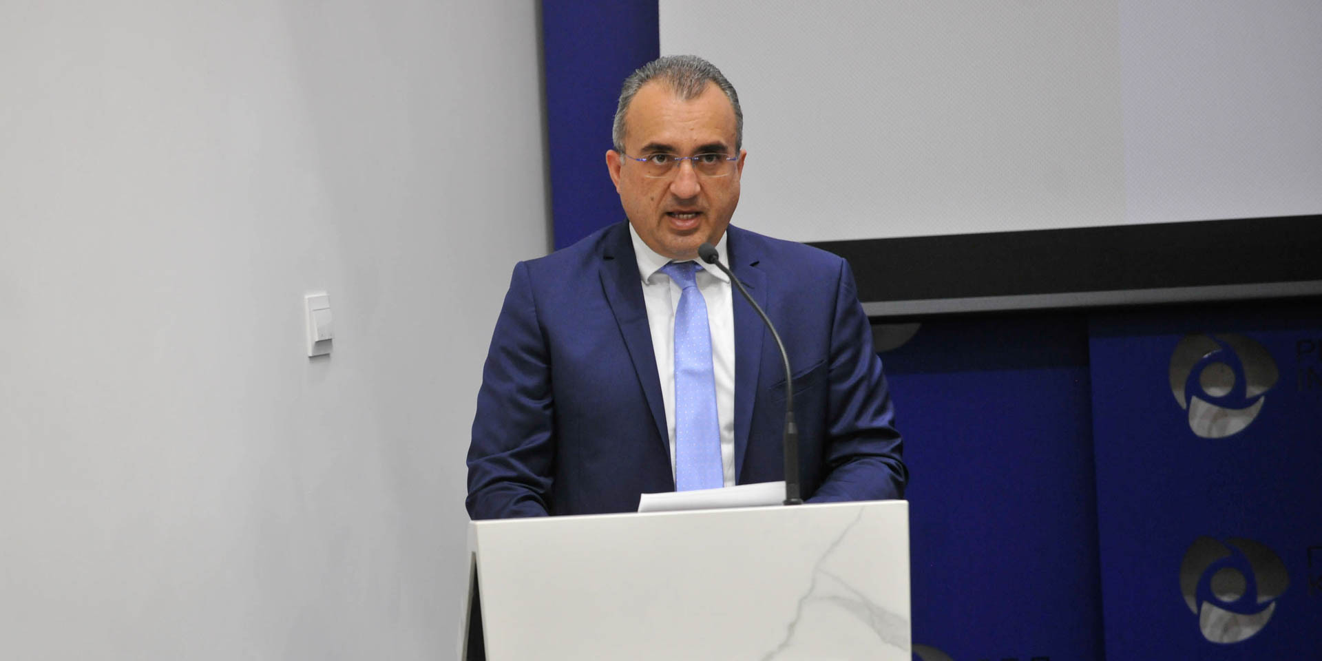 Υπ. Υγείας: Εθελοντική η τρίτη δόση, δεν επηρεάζεται το Safepass