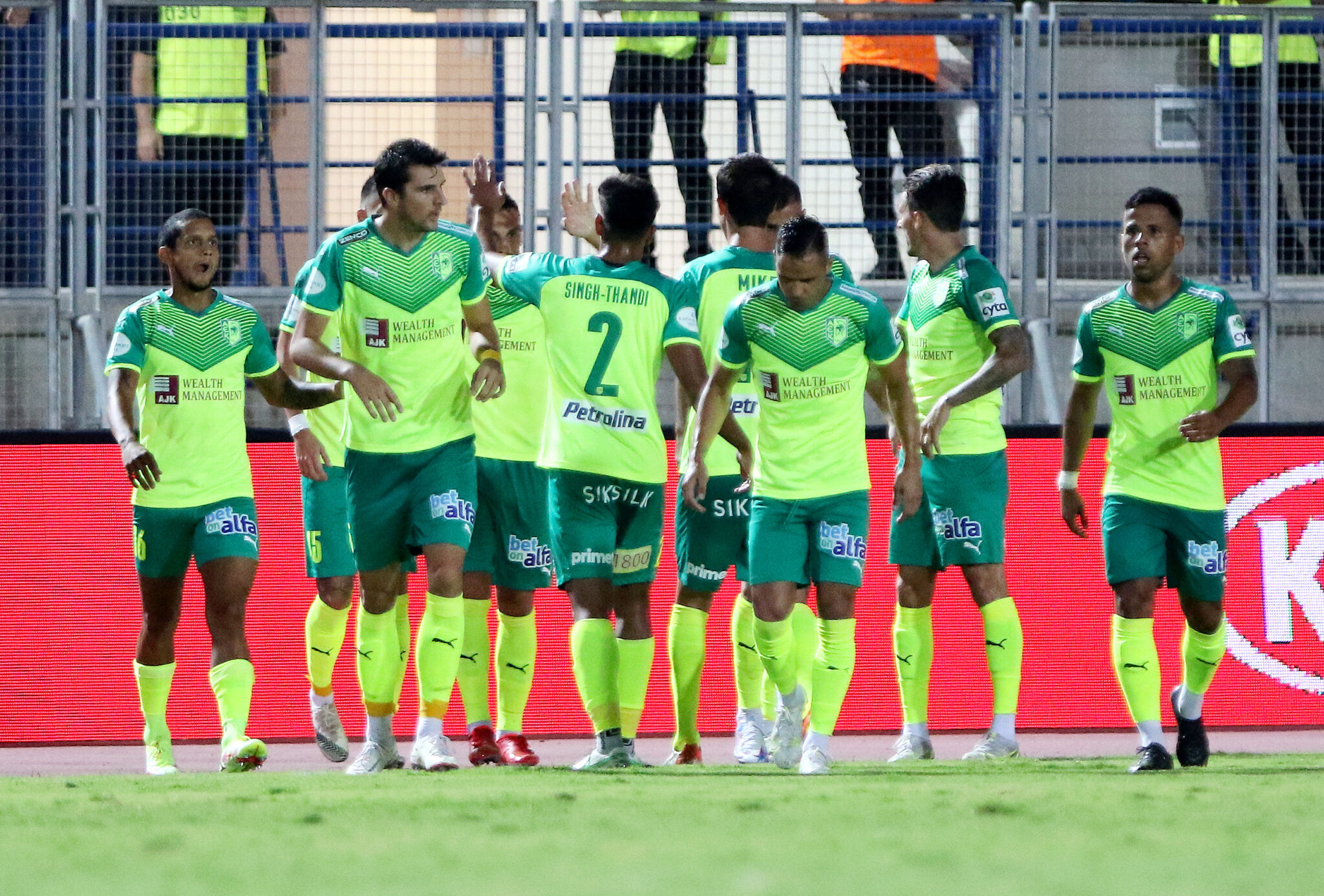 Αναμονή για Γκαρσία στην ΑΕΚ, «στροφή» στο κύπελλο