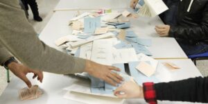 Στην ατζέντα της επόμενης συνεδρίας της Επ. Εσωτερικών οι δημοτικές εκλογές