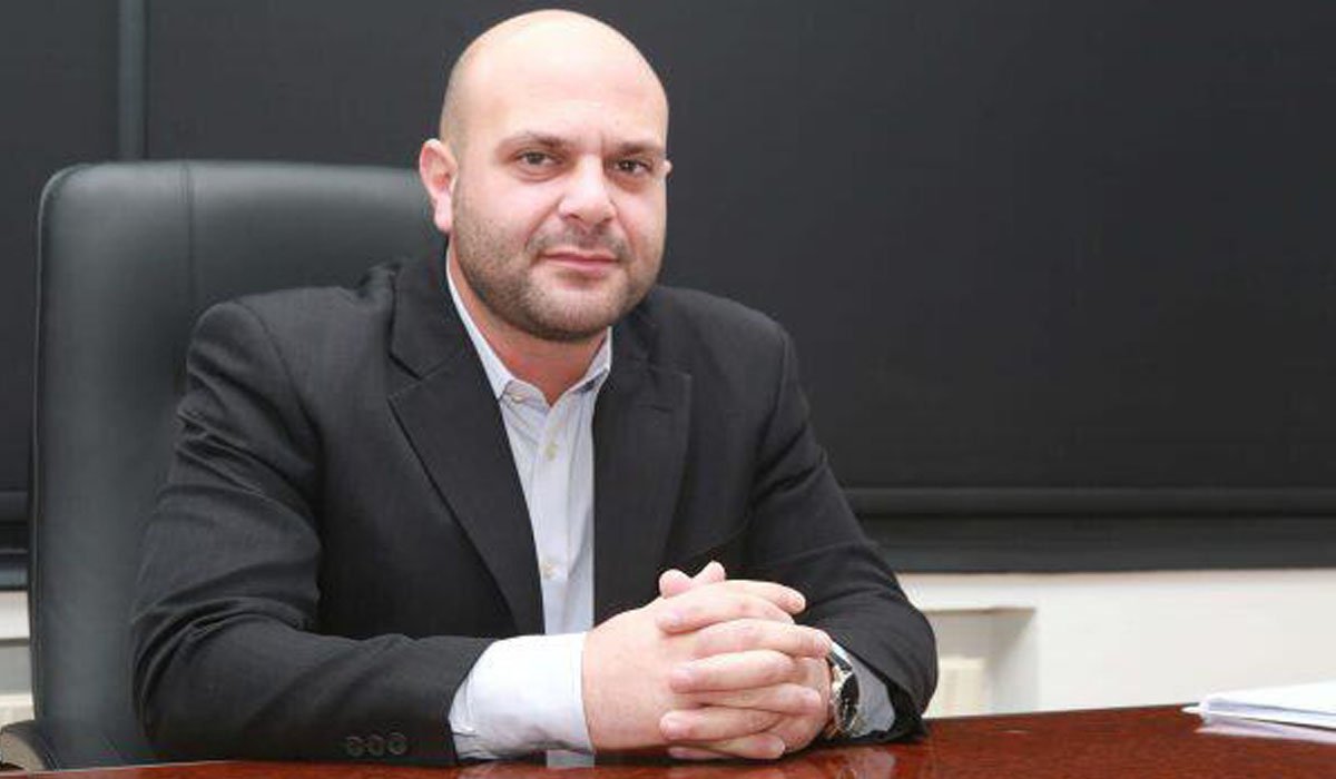 Επιστολή Χρίστου σε Πάλμα για τις χαμηλές απολαβές Κύπριων σε στρατιωτικές σχολές, πρόταση για δωρεάν αεροπορικά εισιτήρια