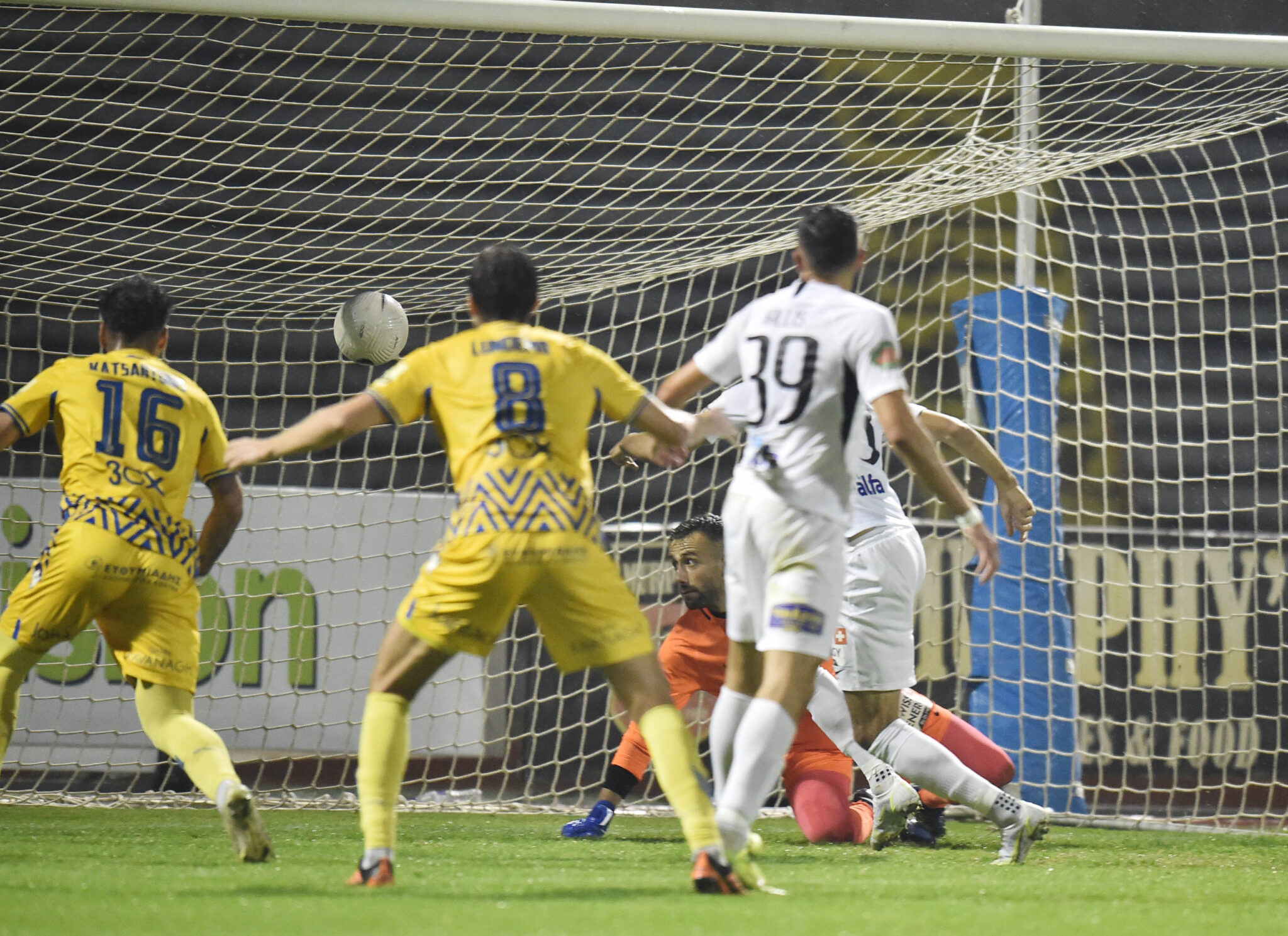 Η Δόξα απαντά στον ΑΠΟΕΛ για τη διαιτησία: «Τα συμπεράσματα δικά σας»