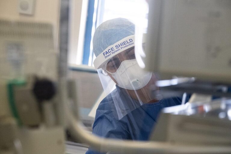 Πάνω από 150 νέα κρούσματα, τα τέσσερα σε σχολεία (ΠΙΝΑΚΑΣ)