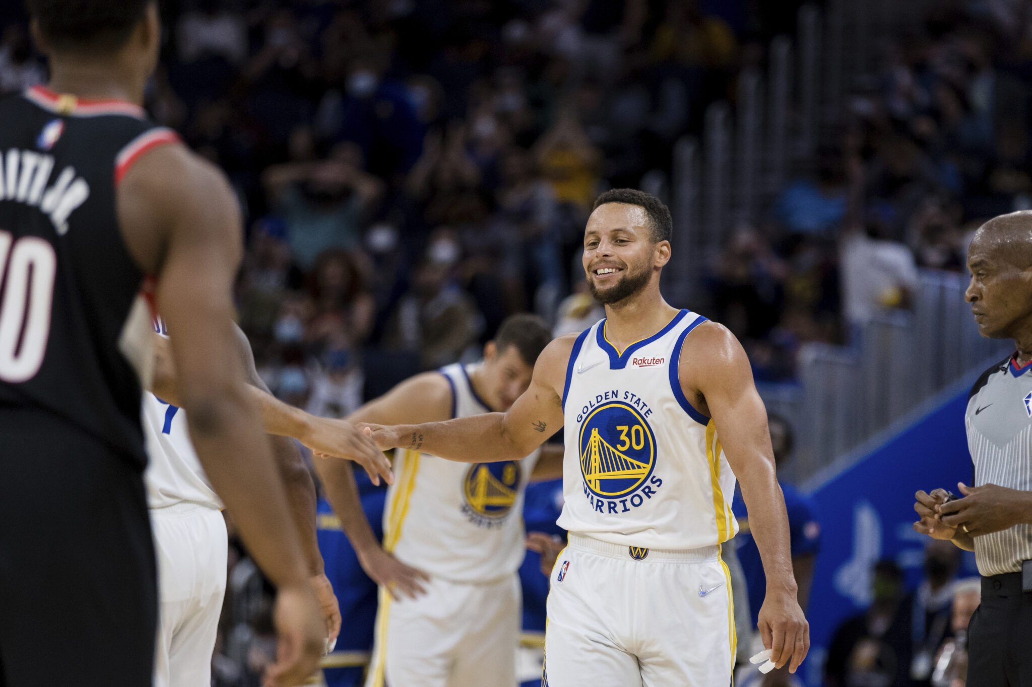 Τα αποτελέσματα του ΝΒΑ: Η 40άρα του Κάρι και το νικητήριο καλάθι του Ραντλ