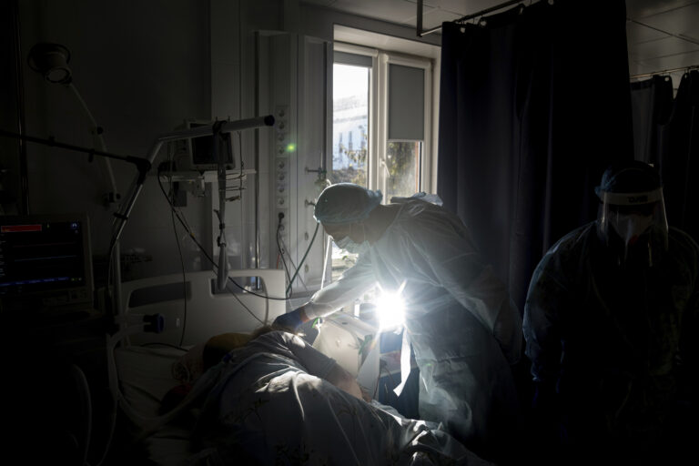 Καραγιάννης για στέλεχος Δέλτα+: "Δεν φαίνεται να είναι πιο νοσογόνο" (ΒΙΝΤΕΟ)