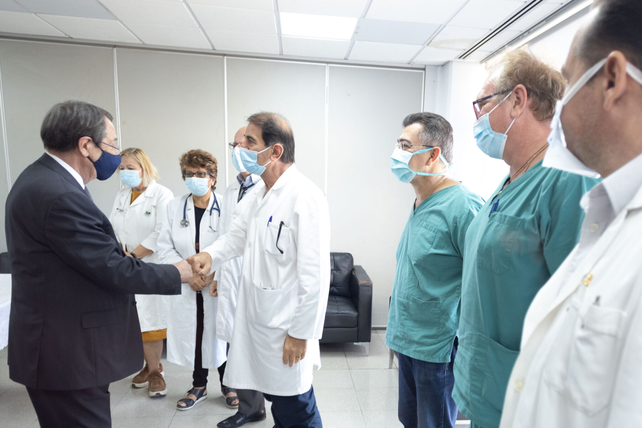 Ικανοποιημένος ο ΠτΔ για τα έργα στη νέα μονάδα Αιμοκάθαρσης του ΓΝ Πάφου