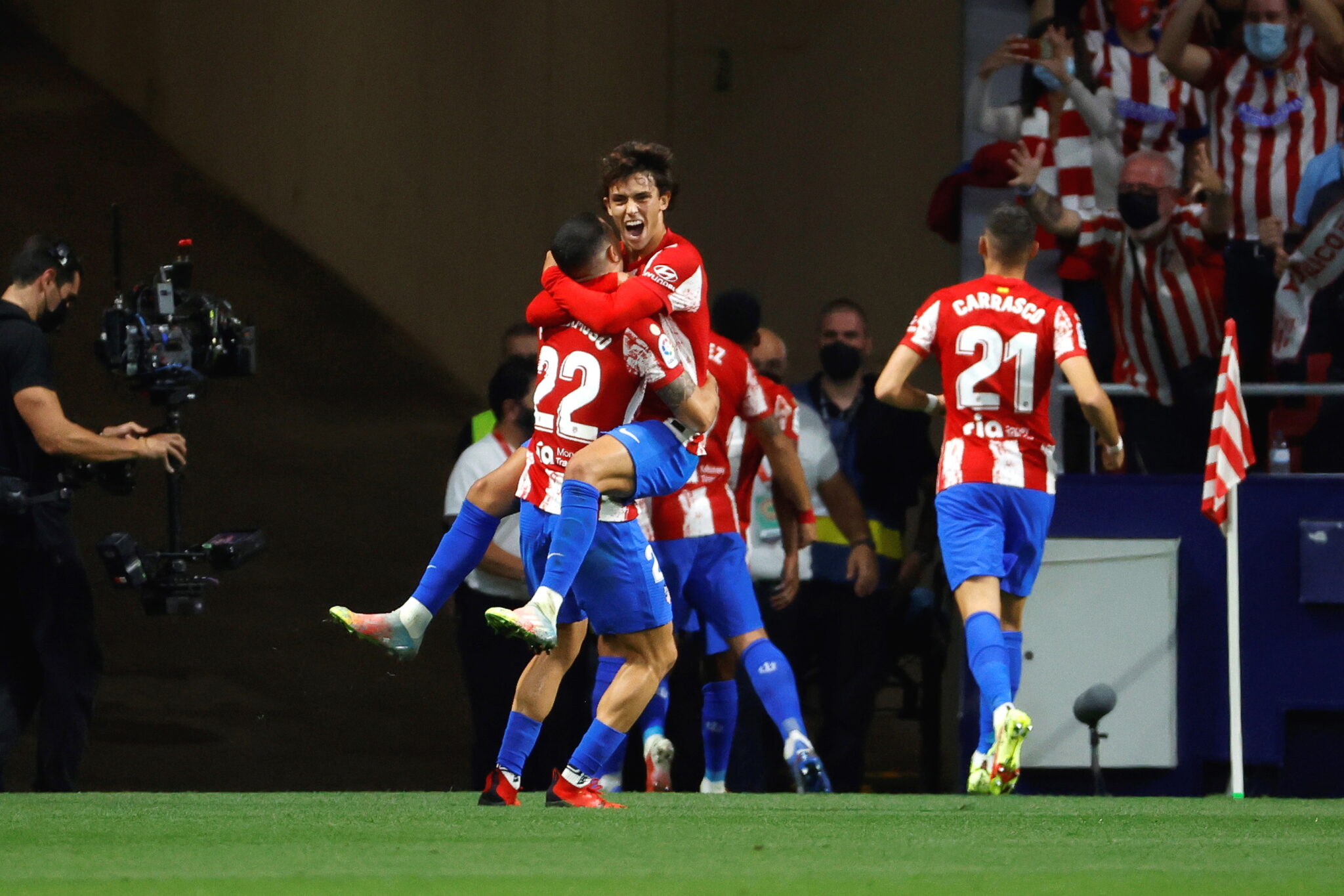 Λεμάρ και Σουάρες «ταπείνωσαν» τη θλιβερή Μπαρσελόνα