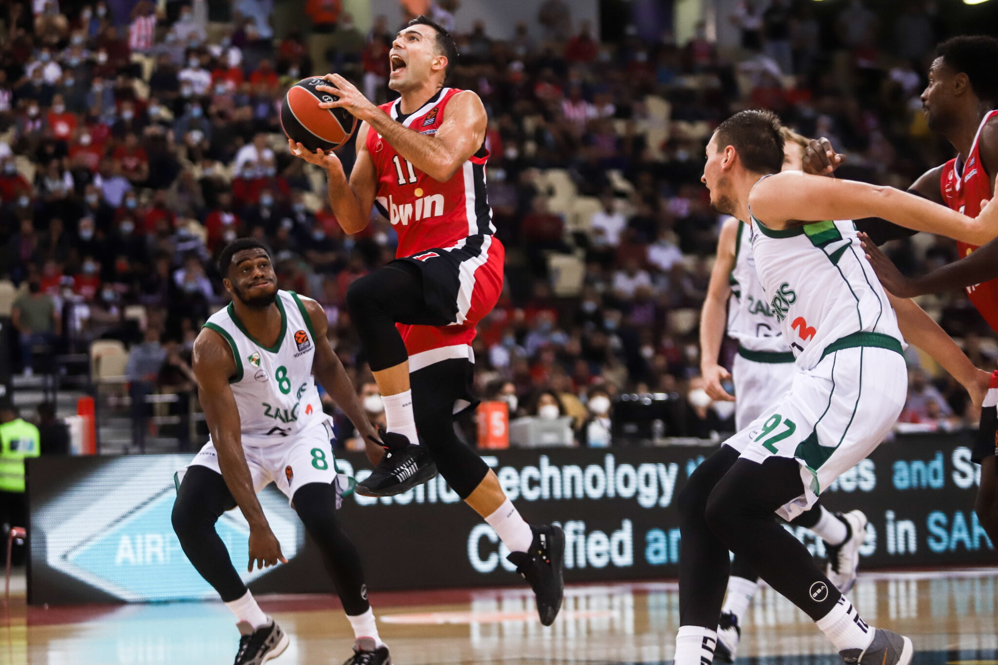 Επέστρεψε και «πάτησε» τη Ζαλγκίρις ο Ολυμπιακός