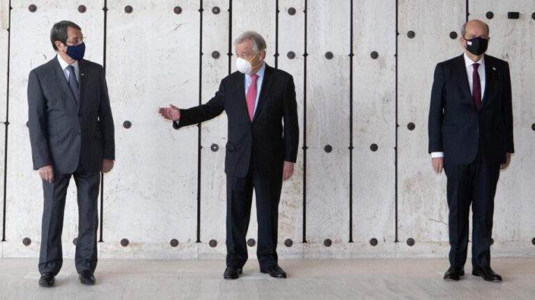 Διαβεβαιώσεις για διορισμό απεσταλμένου: Όπως κι αν λέγεται, θα ενημερώνει το ΣΑ