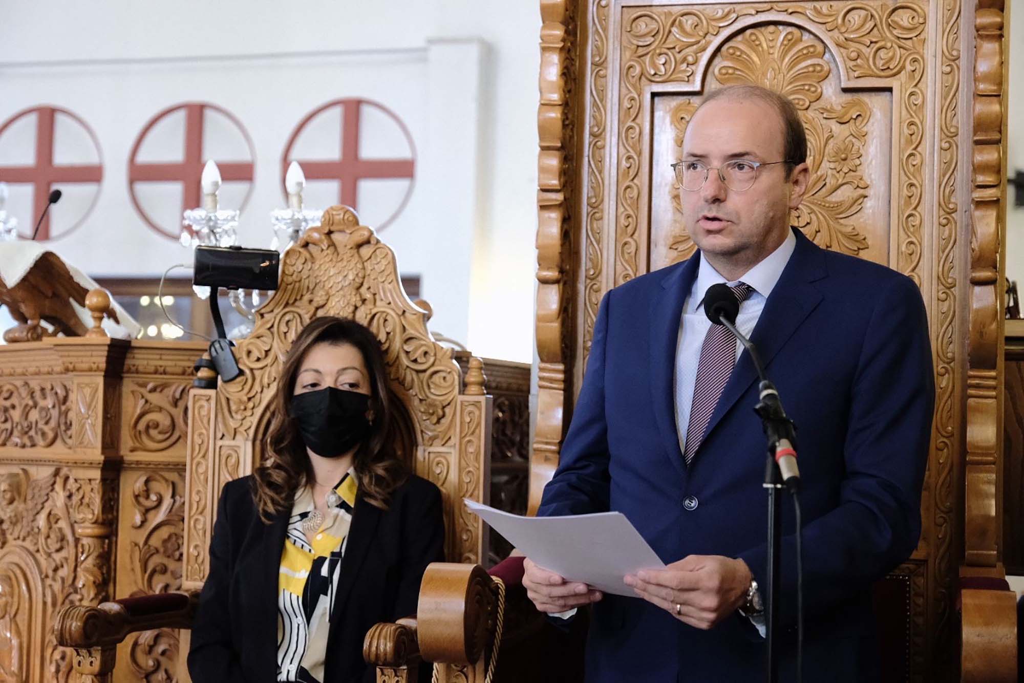 ΥΠΑΜ: Δεν υποτιμούμε τις δυσκολίες, πλήρης επίγνωση του ιστορικού μας χρέους