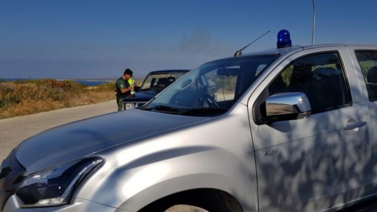 "Τσάκωσαν" 29χρονο με δίχτυ παγίδευσης πουλιών και ..κλουβί με καρδερίνες