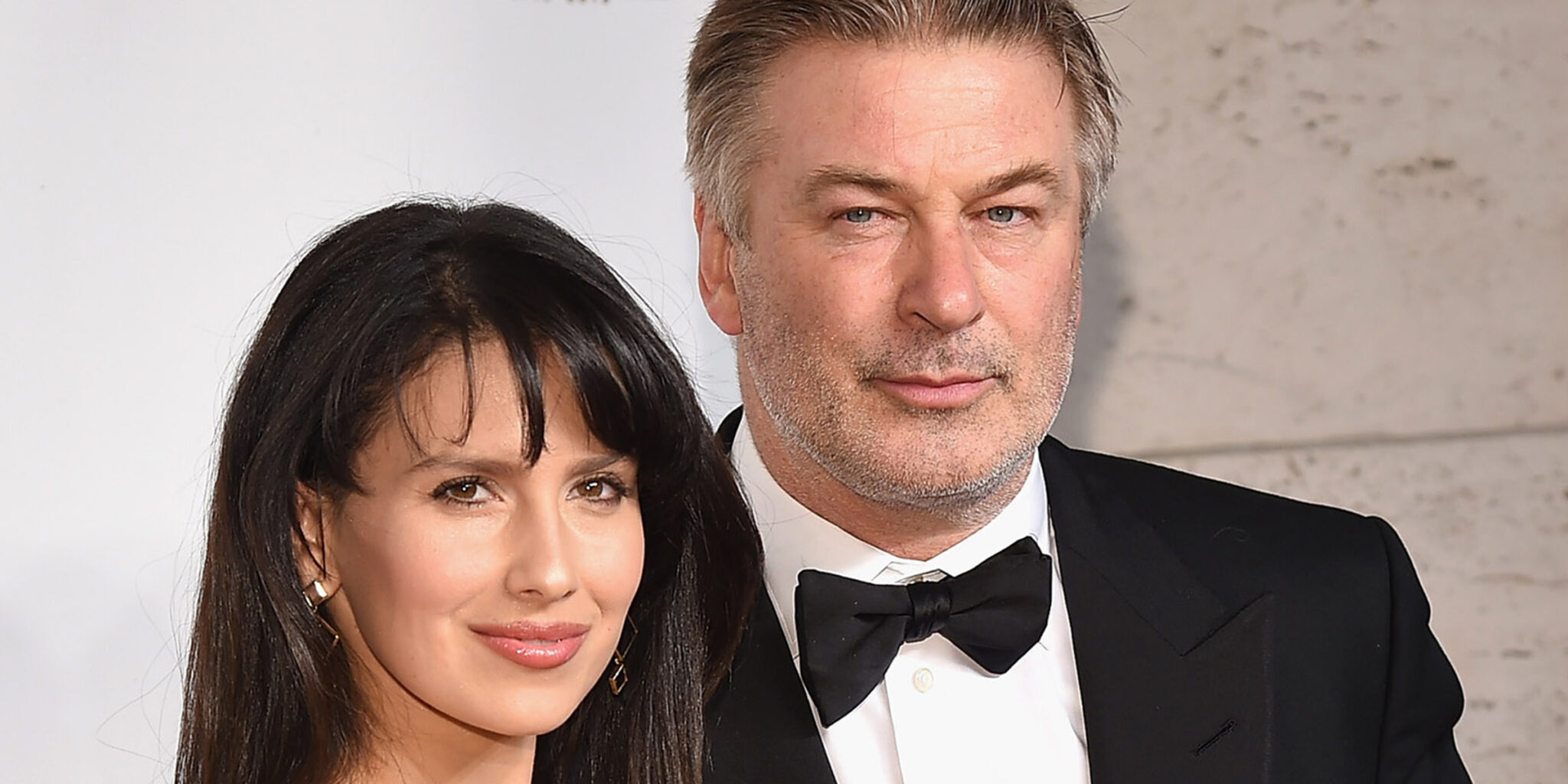 Συντετριμμένη η σύζυγος του Άλεκ Μπάλντουιν: “Η καρδιά μου είναι με τη Χαλίνα”