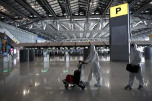 Βρετανία: Αυτές είναι οι 7 χώρες που παραμένουν στην "κόκκινη λίστα"