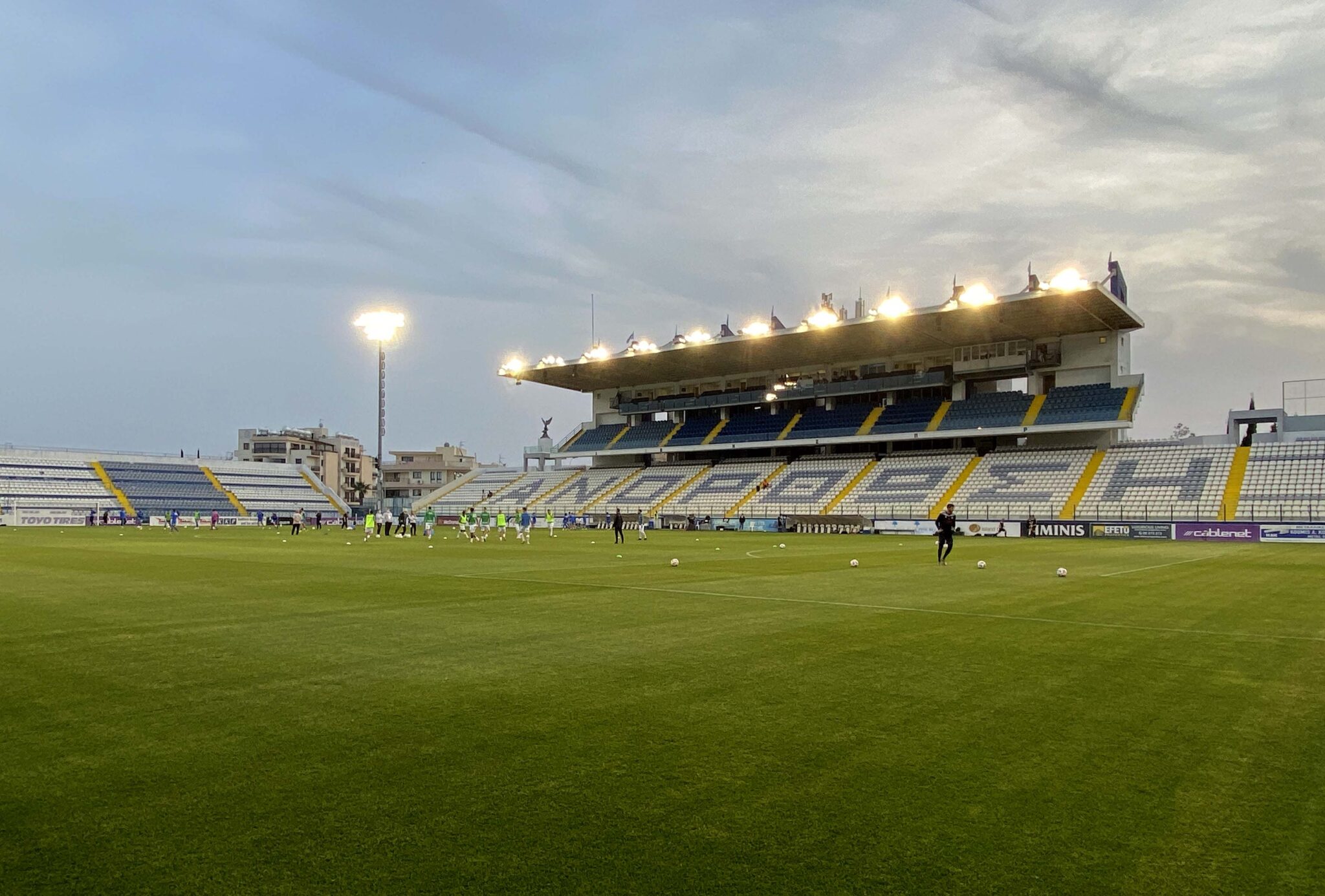 Τα φώτα στο «Αντώνης Παπαδόπουλος»