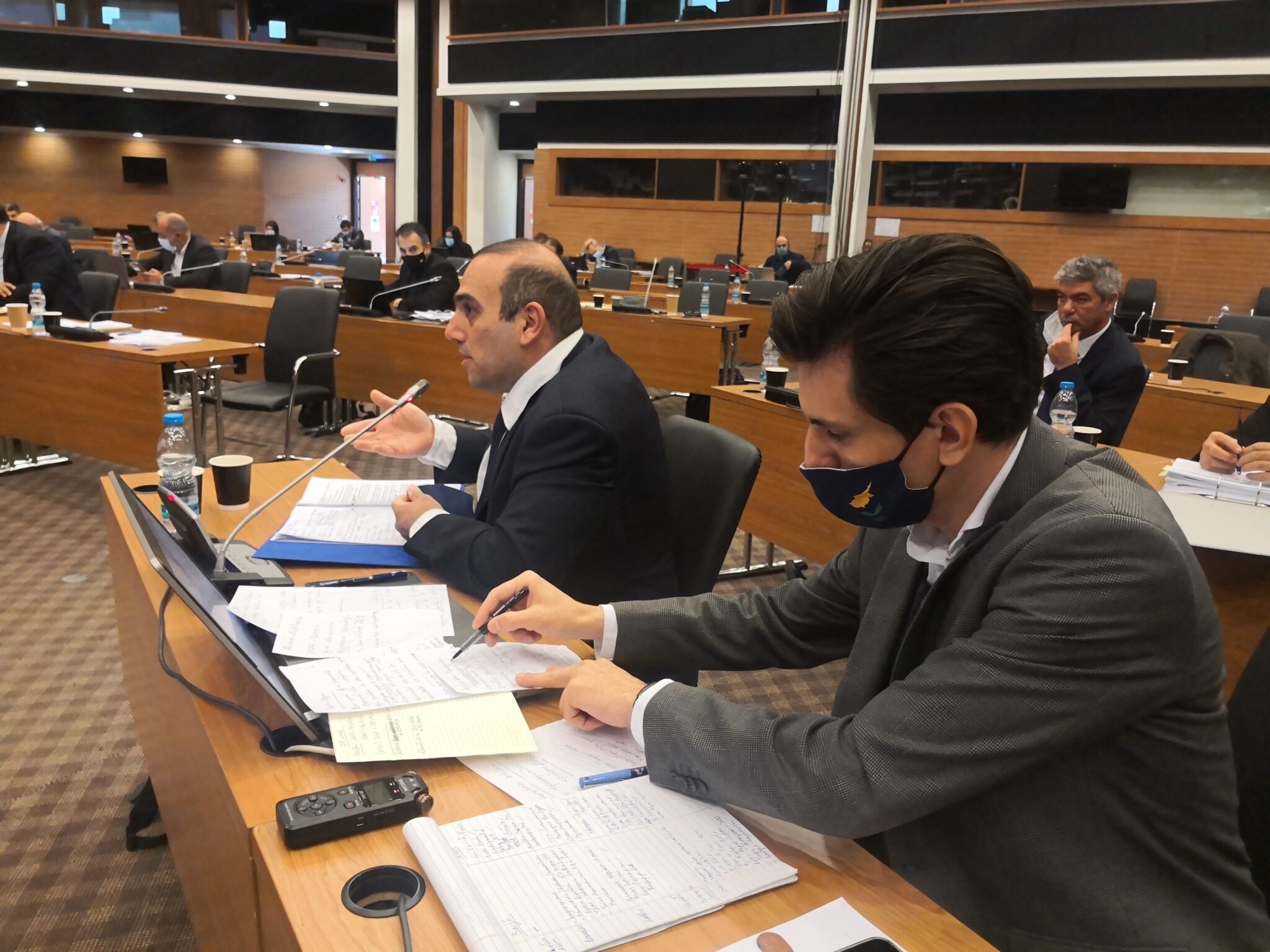 Υπουργός Μεταφορών: "Κανένα έργο δεν ακυρώθηκε ή αναβλήθηκε"