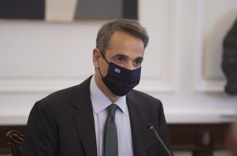 Τετ-α-τετ Κυριάκου Μητσοτάκη με την Κάμαλα Χάρις στο Παρίσι