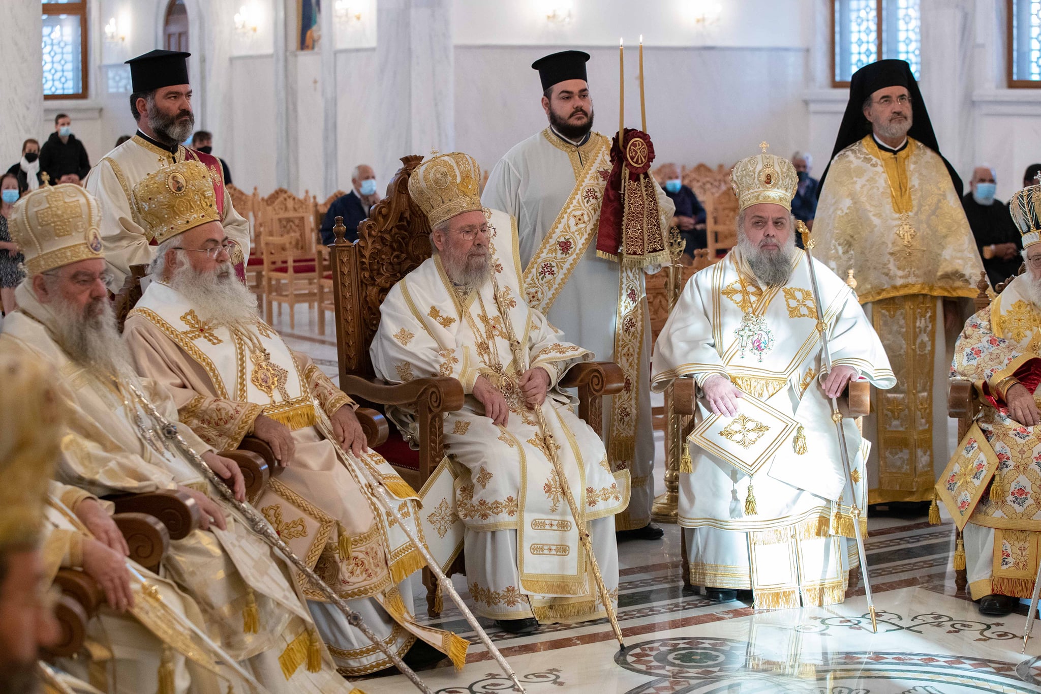 Δίνει εξηγήσεις ο Αθανάσιος γιατί πήγε στη γιορτή του Αρχιεπισκόπου Χρυσόστομου