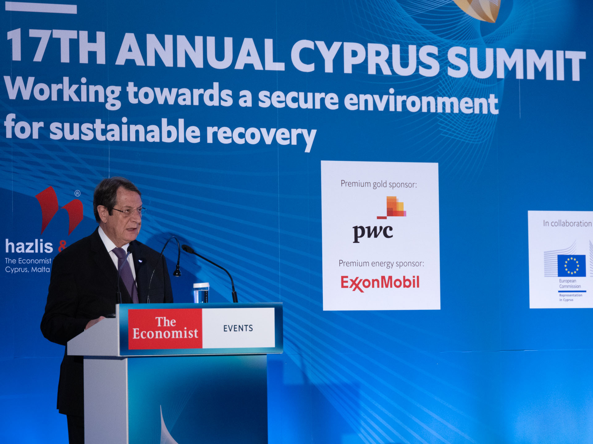 Ο ΠτΔ ελπίζει να μην επιστρέψουμε σε μέτρα που επιβλήθηκαν στην αρχή του COVID