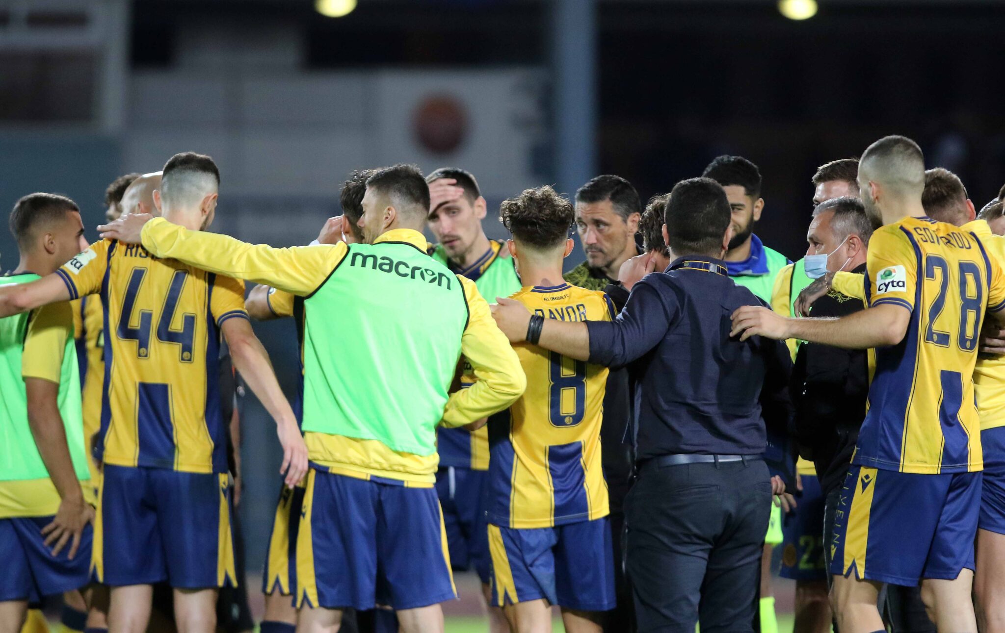 Χαμόγελα πριν τον «τελικό» στην ΑΕΛ