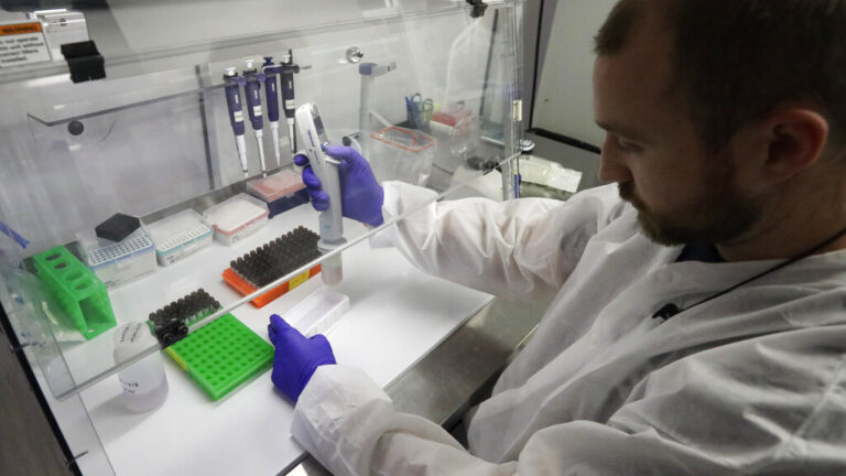 To κυπριακό dna "ξεκλειδώθηκε" από ομάδα Κύπριων ερευνητών (ΒΙΝΤΕΟ)