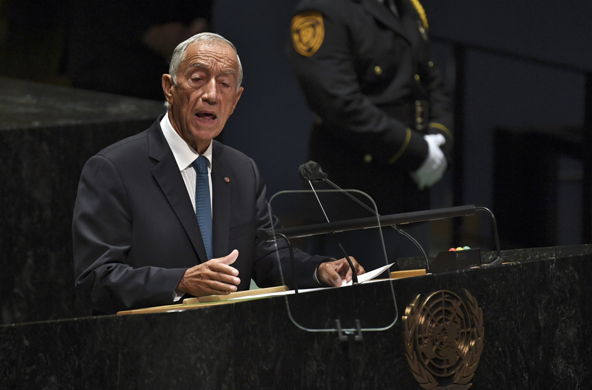 Πρόωρες βουλευτικές εκλογές προκήρυξε ο Πορτογάλος πρόεδρος