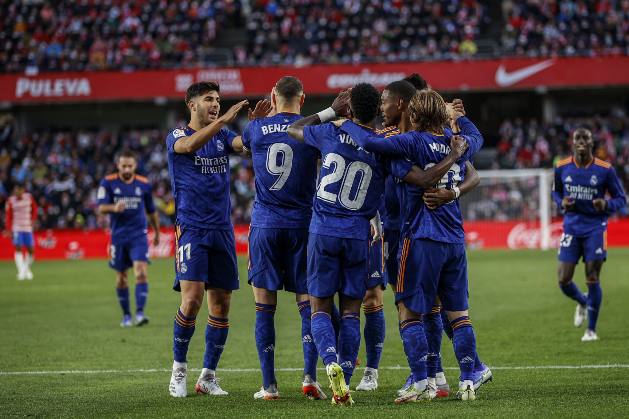 Έπιασε κορυφή με «τεσσάρα» και… περιμένει η Ρεάλ Μαδρίτης