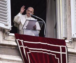 Πυρετός προετοιμασιών για την επίσκεψη του Πάπα: Χτίζουν Πρεσβεία του Βατικανού