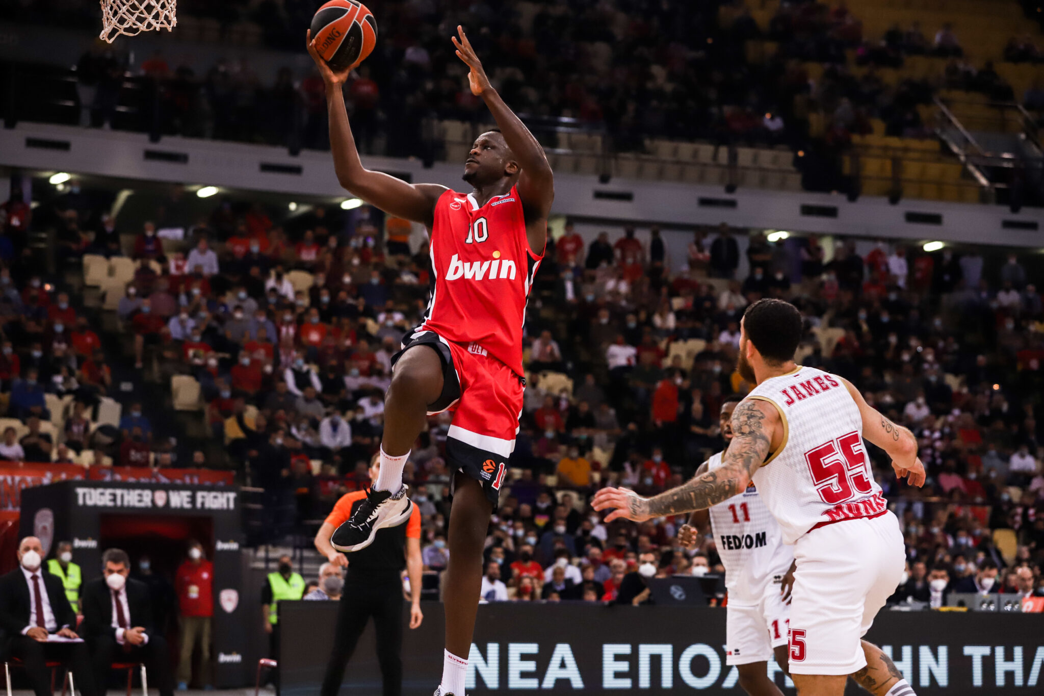 Η βαθμολογία της Euroleague: Βίοι αντίθετοι για Ολυμπιακό και Παναθηναϊκό